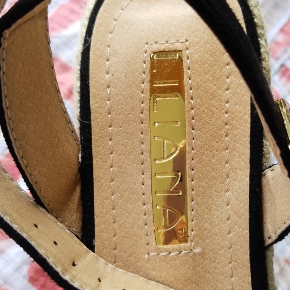 Wedges - Picture 2 of 5